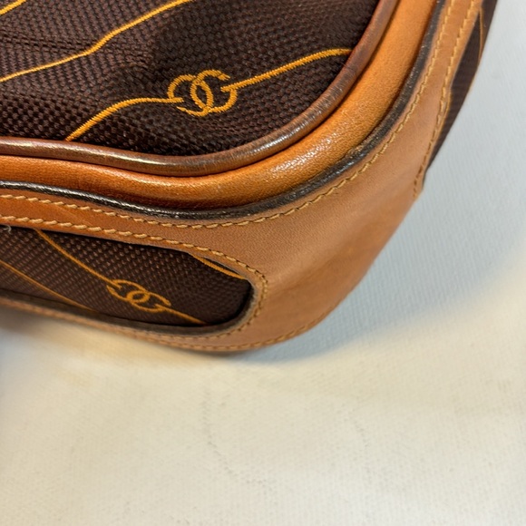 Vintage Gucci Should bag - Picture 6 of 16